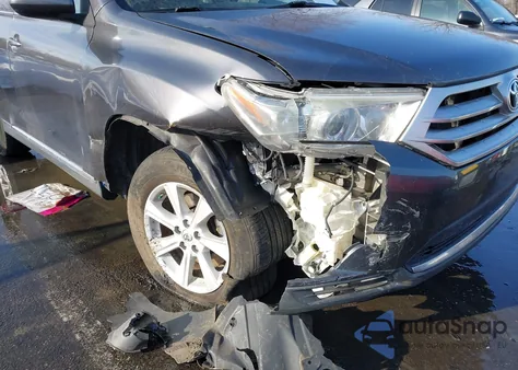 2012 Toyota Highlander Se V6 из США, поврежденный, VIN 5TDBK3EH2CS143438